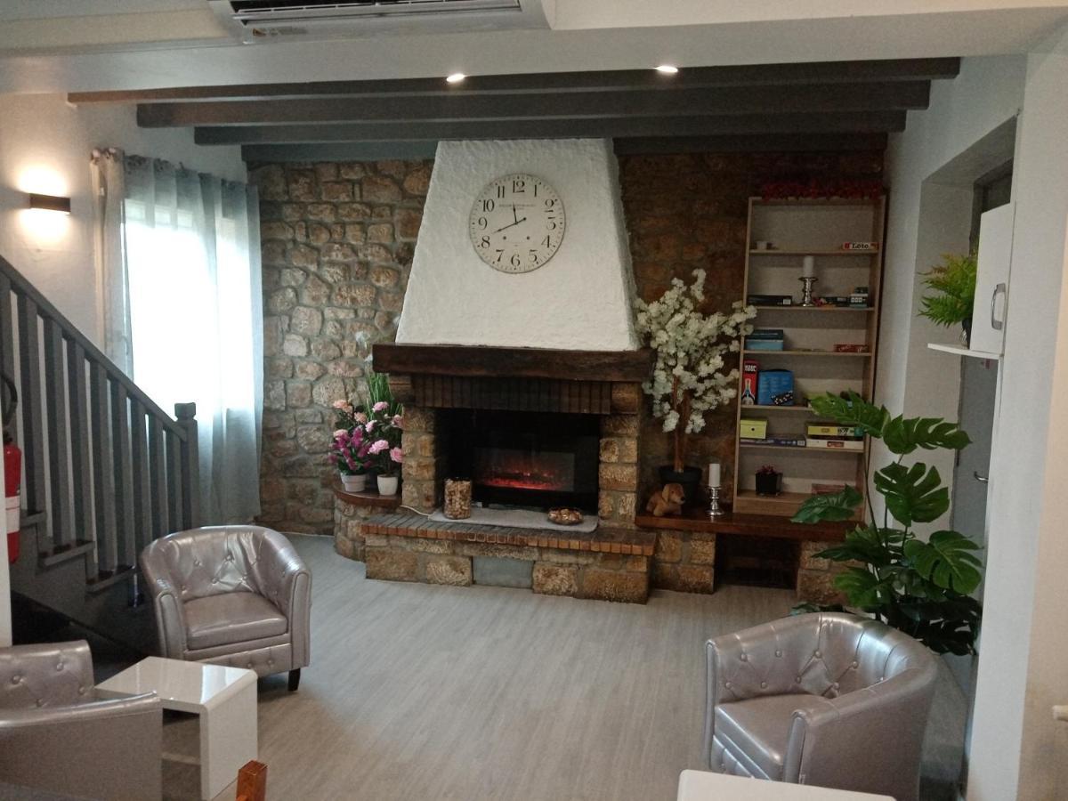 Hotel-Restaurant Le Matibyll Guilherand-Granges Buitenkant foto